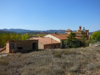 Fototapeta na wymiar Gea de Albarracin pueblo de Teruel (Aragon, España)
