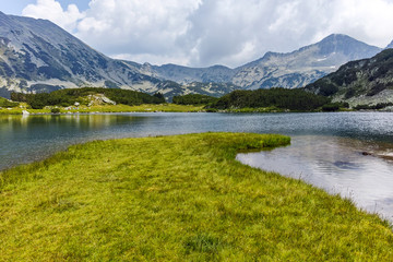 Naklejka na ściany i meble Banderishki chukar peak and Muratovo lake, Pirin Mountain, Bulgaria