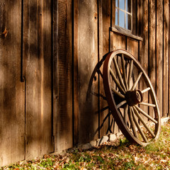 Wagon Wheel in the Sun