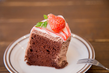 苺のシフォンケーキ