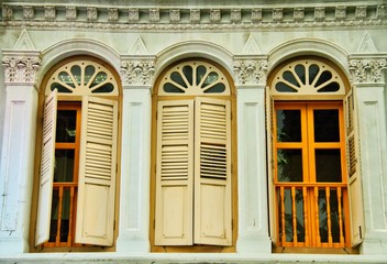Fototapeta na wymiar Floral Windows of Singapore