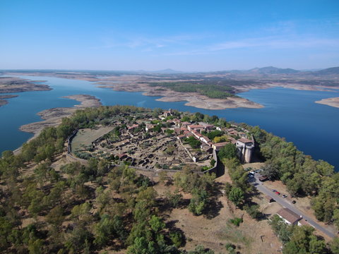 Granadilla (Caceres, Extremadura) desde el aire. Fotografia aerea con drone