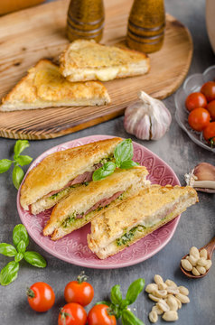 Pesto cheese sandwich