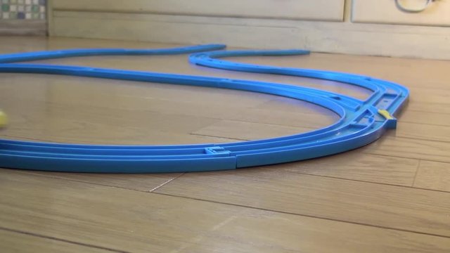 列車のオモチャ プラレールの走行