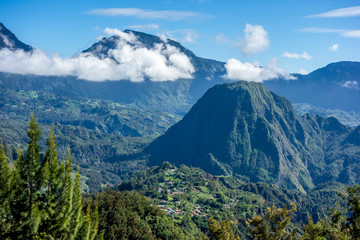 Fototapeta premium Cirque de Salazie in La Reunion island