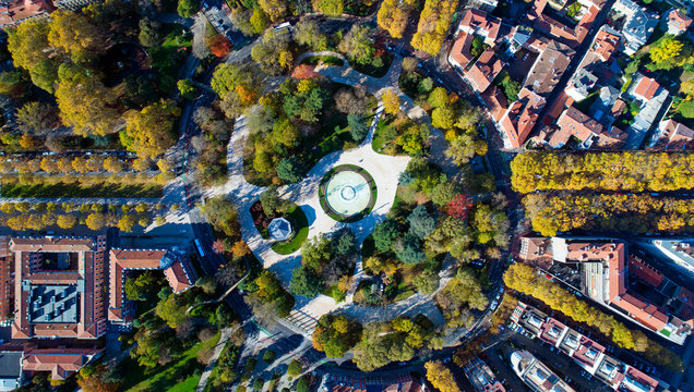 Photo a&eacute;rienne du jardin du Grand Rond, &agrave; Toulouse