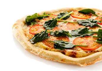 Pizza with spinach an tomatoes