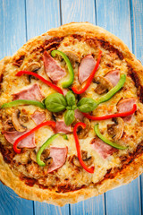 Pizza with ham and pepper 