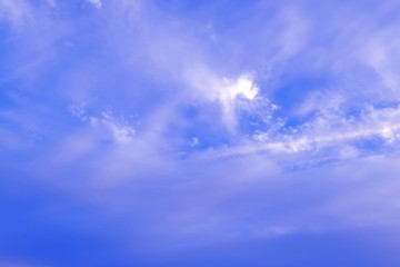 冬の幻想的な羽雲