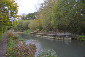 Fototapeta na wymiar Basingstoke Canal Hampshire near North Warnborough