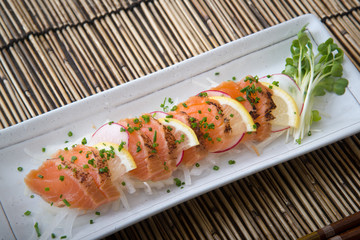 japanese salmon tataki with ponzu sauce