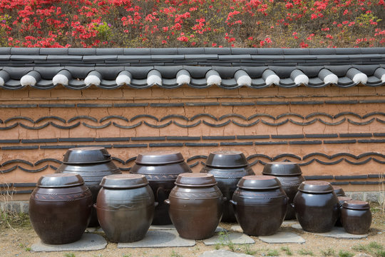 장독대 이미지 – 찾아보기 2,171 스톡 사진, 벡터 및 비디오 | Adobe Stock