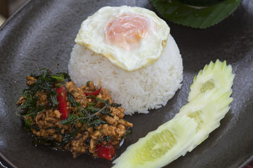 Fast Thai food