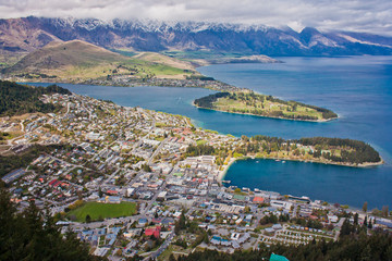 Fototapeta premium Remarkables mountains behind Wakatipu lake in Queenstown, NZ