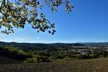 Colline intorno alla città., Pesaro