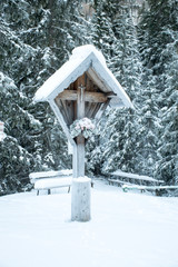 Crocifisso innevato
