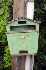 Vieille boîte aux lettres
