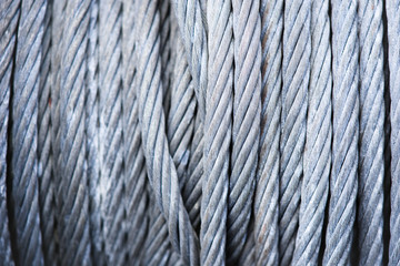 Stahlseil gewickelt
