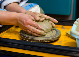 process of making clay pots