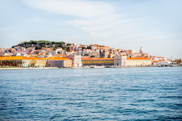 Fototapeta premium View from the river on the Lisbon old town during the morning light in Portugal