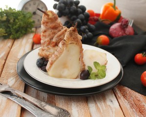 pears in meat