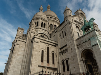 Fototapeta na wymiar Side view of the Sacre Couer Basilica in Paris, France, in late October