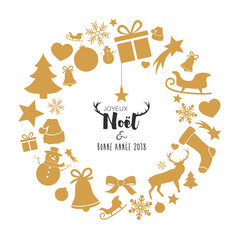 Couronne de Noël avec décorations dorées