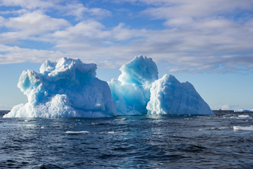 Fototapeta na wymiar Ice berg, Antarctic peninsula