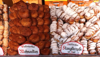 Austrian Pastry Mohnzelten