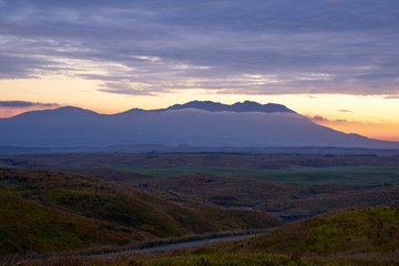 大観峰から望む夜明けのくじゅう連山