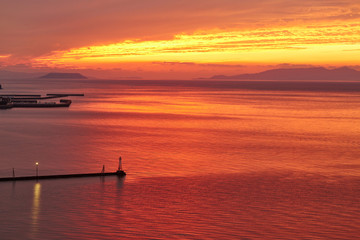 御輿来海岸から望む有明海の夕焼け