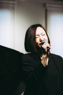 女性ヴォーカル