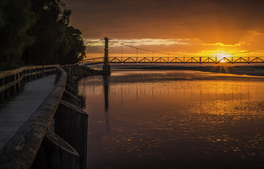 Fototapeta na wymiar sunrise swing bridge Lorne