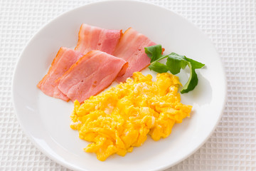 スクランブルエッグ