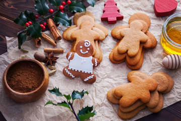 Fototapeta na wymiar Christmas baking gingerbread honey