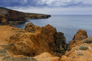 Fototapeta na wymiar Küstenabschnitt in Carrapateira, Algarve