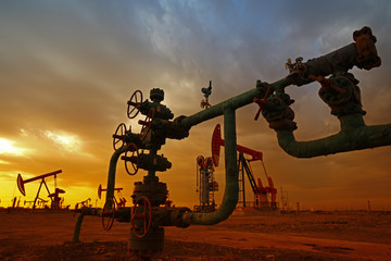 Naklejka premium Pipes and valves