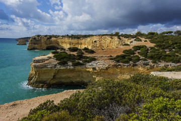 Fototapeta na wymiar Panorama vom Küstenabschnitt in Corvoeiro