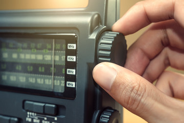Hand tuning radio button