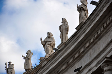 Fototapeta na wymiar Vatican city sculptures