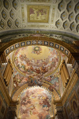 Fototapeta na wymiar Fresque de l'église baroque San Leone à Pistoia en Toscane, Italie