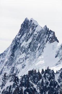 Grand Jorasses with les Periades in foreground, Mont Blanc Massif, Rhone Alpes, Haute-Savoie, France