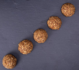 round cookies from oat flakes
