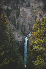 Yellowstone waterfalls summer