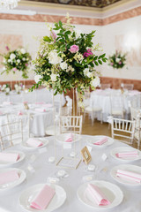 Vintage wedding dining