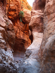 Hanging stone between rocky walls in Gorge du Dades  in Atlas mountains in Morocco, North Africa 
