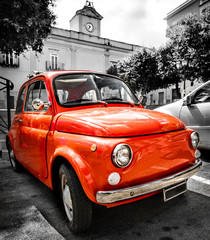 vintage red italian car old selective color black and white italy town 500 - obrazy, fototapety, plakaty