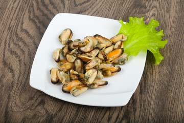 Pickled mussels