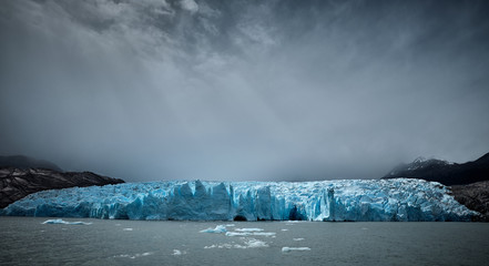 Glacier Grey © Manuel