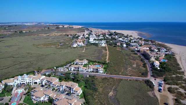 Isla Canela desde el aire con drone. Foto aerea de isla española situada en  Ayamonte (Huelva,España)